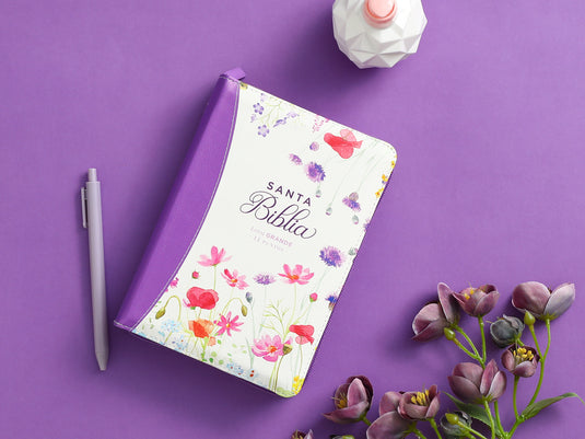 Biblia RVR 1960, Tamaño portátil, Cierre zíper, Letra Grande, imitación piel morada primaveral