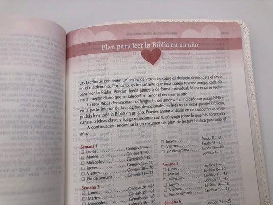 Biblia devocional Los Lenguajes del amor RVR 1960, imitación piel blanco