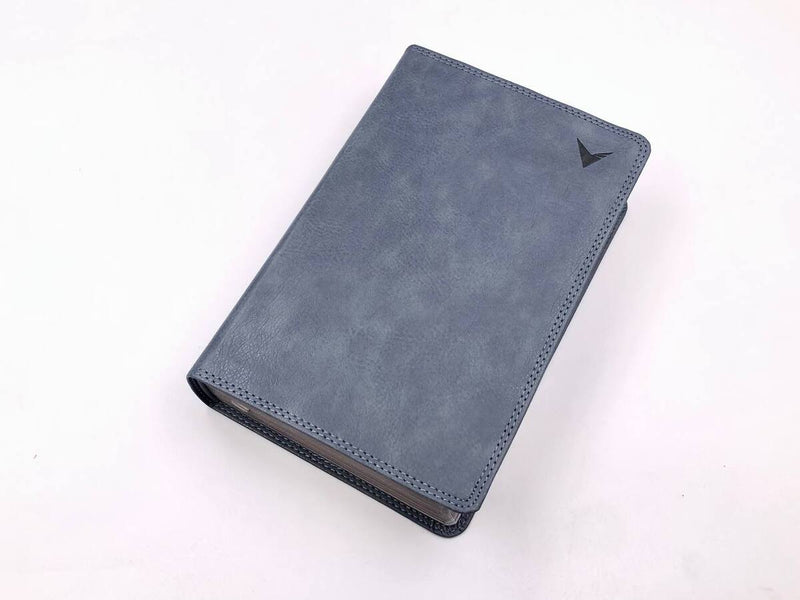 Cargue la imagen en el visor de la galería, Biblia de Estudio NBLA, Interior a dos colores, Leathersoft, Gris, Comfort Print
