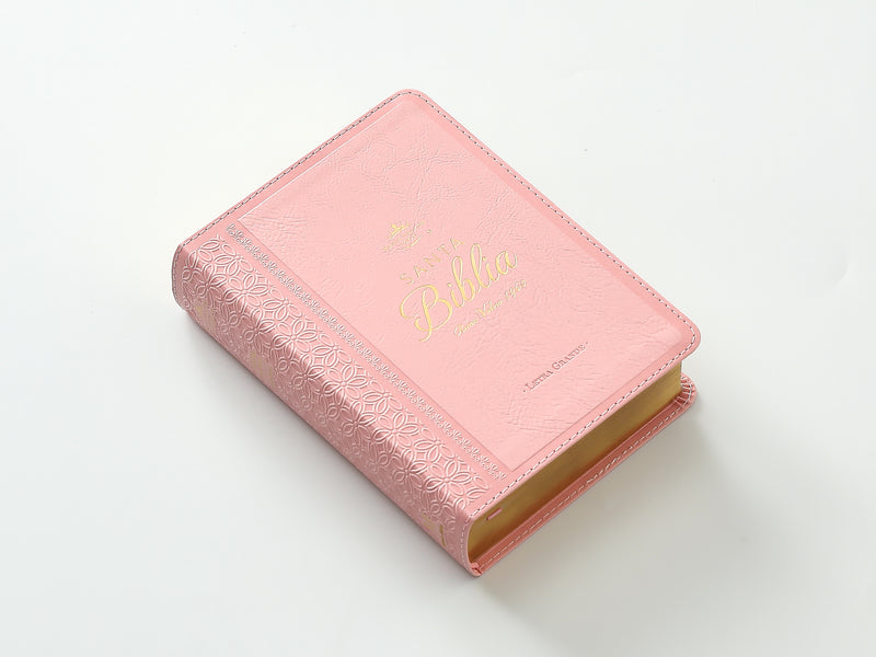 Cargue la imagen en el visor de la galería, Biblia RVR 1960, Tamaño portátil, Letra Grande, imitación piel rosada
