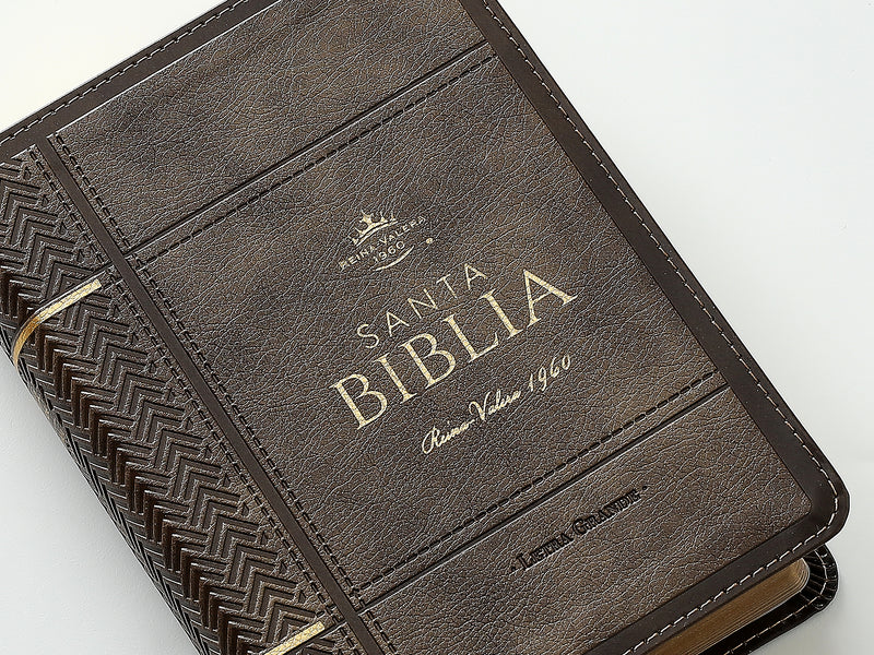 Cargue la imagen en el visor de la galería, Biblia RVR 1960, Tamaño portátil, Letra Grande, imitación piel café mocha
