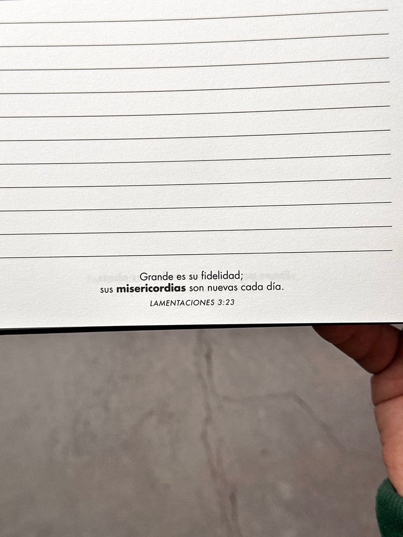 Cargue la imagen en el visor de la galería, Libreta de resortes- Grande es su fidelidad
