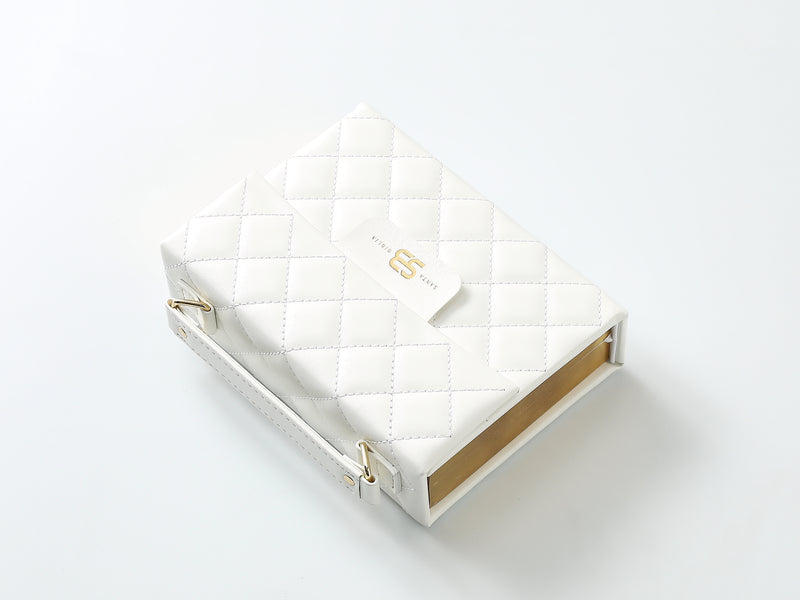 Cargue la imagen en el visor de la galería, Biblia cartera RV1960 con broche magnético, imitación piel blanca
