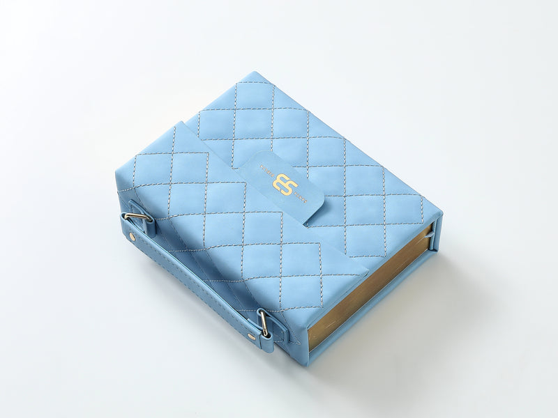 Cargue la imagen en el visor de la galería, Biblia cartera RV1960 con broche magnético, imitación piel celeste
