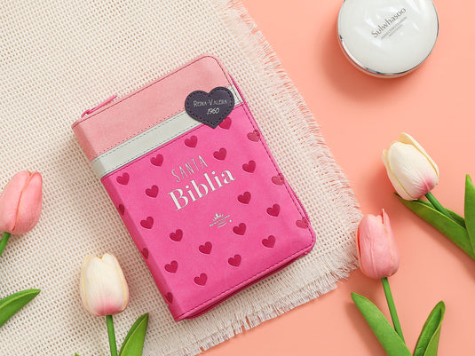 Biblia de Bolsillo RVR 1960, Cierre zíper, imitación piel tonos rosados con Corazones