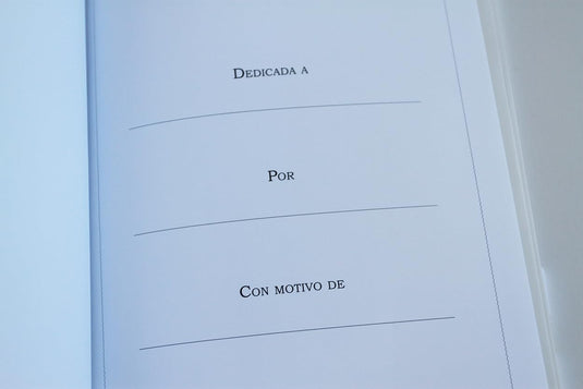 Biblia Católica, Letra grande. Símil piel blanca: boda, quinceañera, primera, comunión