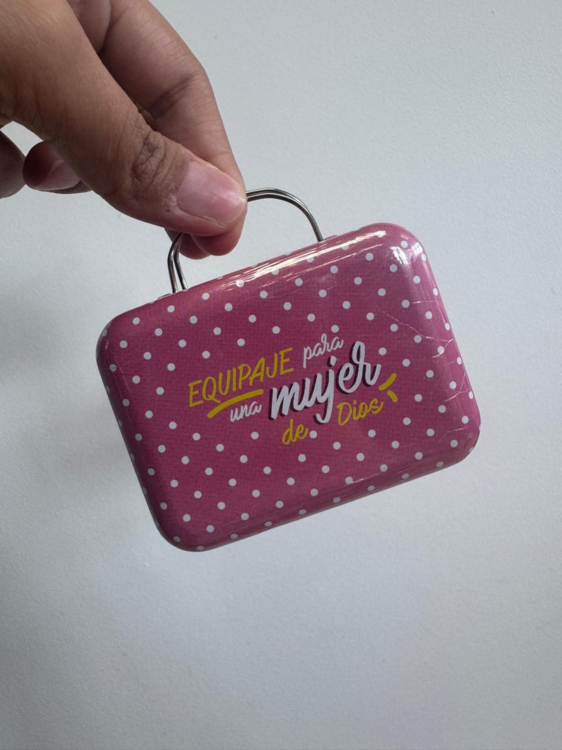 Cargue la imagen en el visor de la galería, Cajita con promesas- Equipaje para una mujer de Dios
