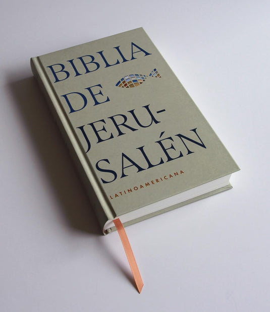 Biblia de Jerusalén Latinoamericana, tapa dura, edición clásica color arena