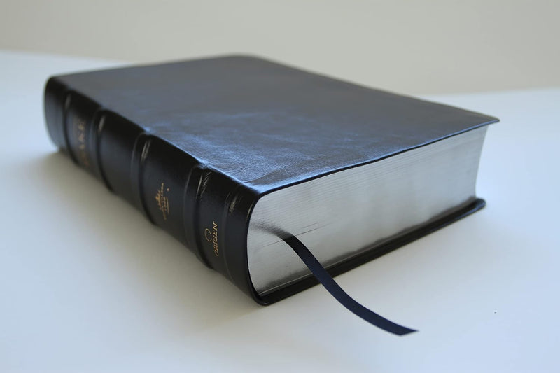 Cargue la imagen en el visor de la galería, Biblia de Estudio Dake RVR 1960, piel negra
