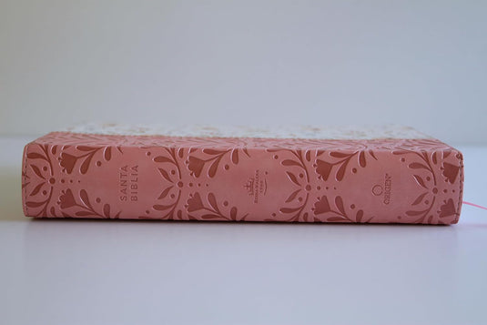 Biblia RVR 1960, Tamaño Manual, Letra Gigante, símil piel rosada flores