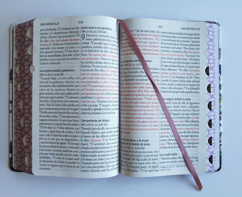Cargue la imagen en el visor de la galería, Biblia RVR 1960, Letra Gigante, Tamaño Manual, con índice, Tapa dura flores
