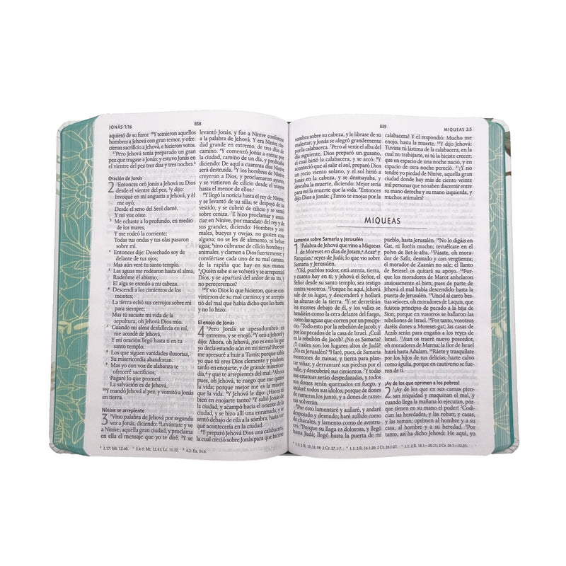 Cargue la imagen en el visor de la galería, Biblia RVR 1960, Letra Grande, Tamaño Manual, tapa dura blanca flores
