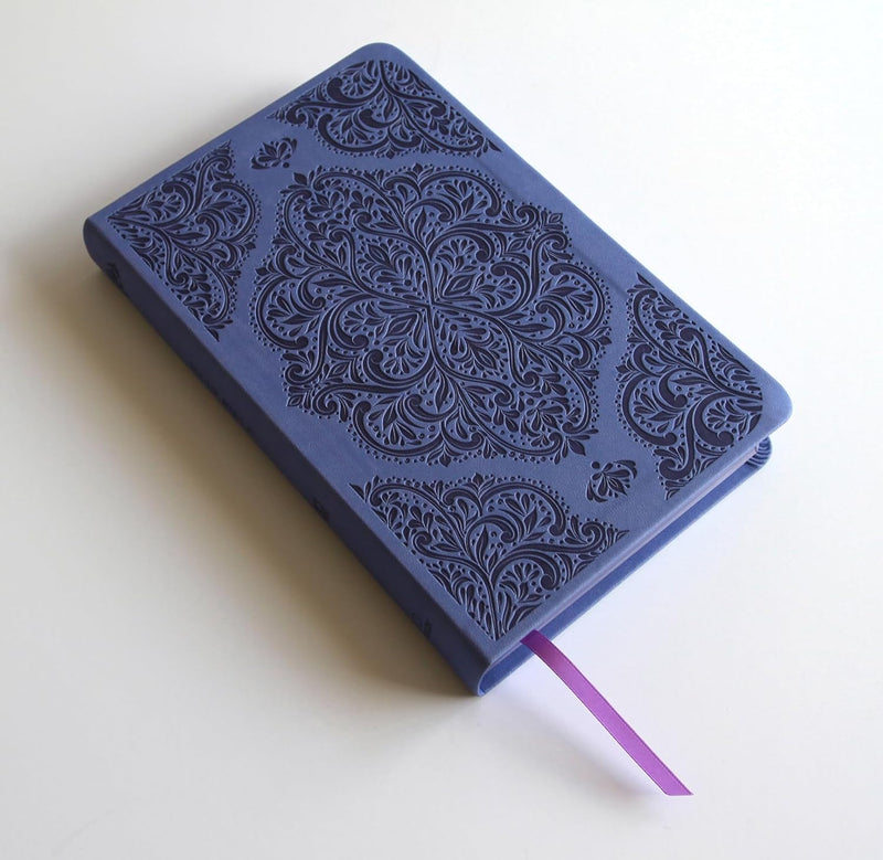 Cargue la imagen en el visor de la galería, KJV Holy Bible, Large Print Medium Format, Index, Lavender Faux Leather  (Biblia en inglés)
