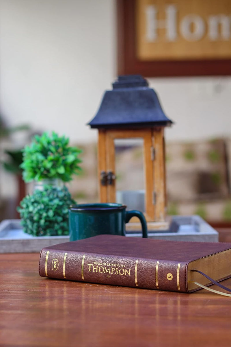 Cargue la imagen en el visor de la galería, Biblia de Referencia Thompson RVR, Leathersoft café
