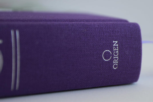 Biblia ultrafina RVR 1960, Letra Grande, Tamaño Manual, con índice, Tapa dura/ tela morada con flores