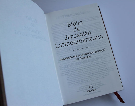 Biblia de Jerusalén Latinoamericana, tapa dura marrón, edición de regalo