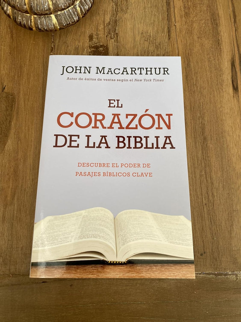 Cargue la imagen en el visor de la galería, El corazón de la Biblia
