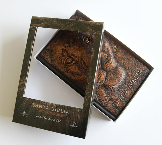 Biblia RVR 1960 León de Judá, Letra Grande, edición especial bronce