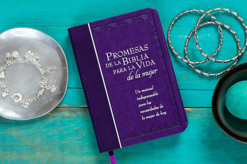 Cargue la imagen en el visor de la galería, Devocional Promesas de la Biblia para la vida de la mujer
