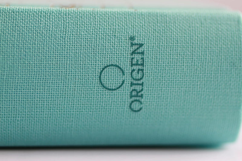 Cargue la imagen en el visor de la galería, Biblia de Jerusalén Latinoamericana, tapa dura/tela turquesa, edición de regalo
