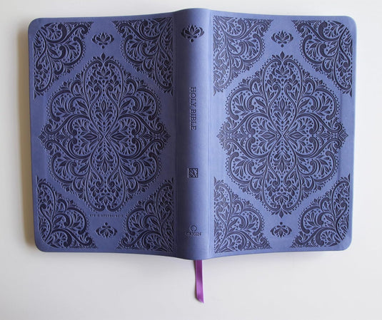 KJV Holy Bible, Large Print Medium Format, Index, Lavender Faux Leather  (Biblia en inglés)