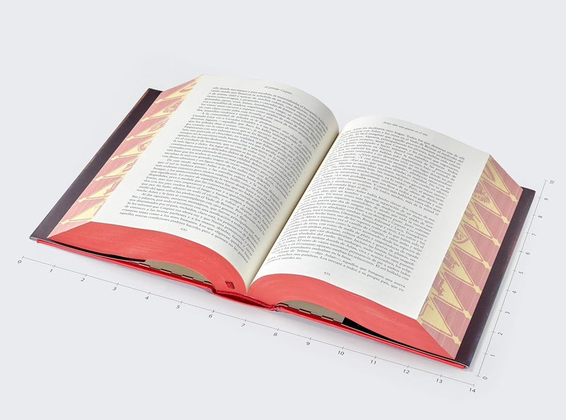 Cargue la imagen en el visor de la galería, Las Crónicas de Narnia, Edición de lujo, Tapa dura con solapa: 7 libros en 1: Celebración del 75 aniversario
