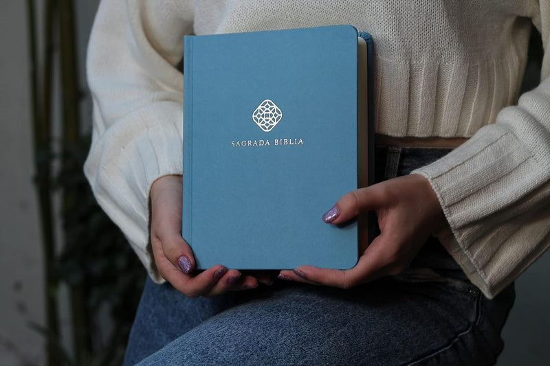 Cargue la imagen en el visor de la galería, Biblia Católica, Edición para Notas, Tapa dura/tela, Azul, Comfort Print
