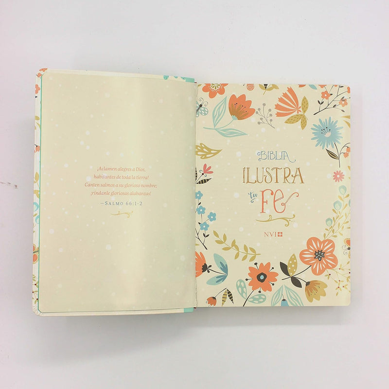 Cargue la imagen en el visor de la galería, Biblia Ilustra tu Fe NVI, beige floreada
