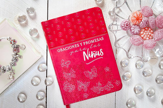 Oraciones y promesas para las niñas