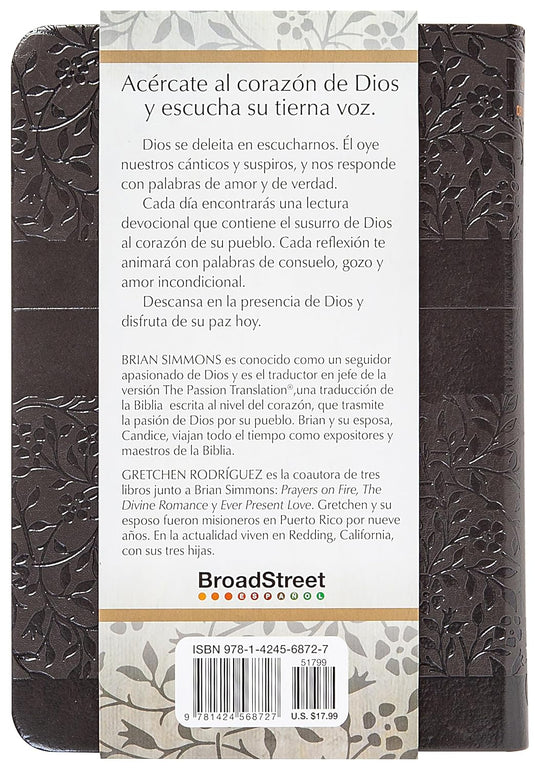 Escucho su susurrar: Devocional de 365 días