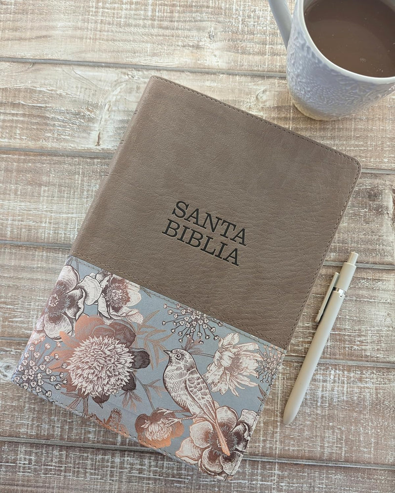Cargue la imagen en el visor de la galería, Biblia NTV, Letra Súper Gigante, con índice, imitación piel beige pájaro
