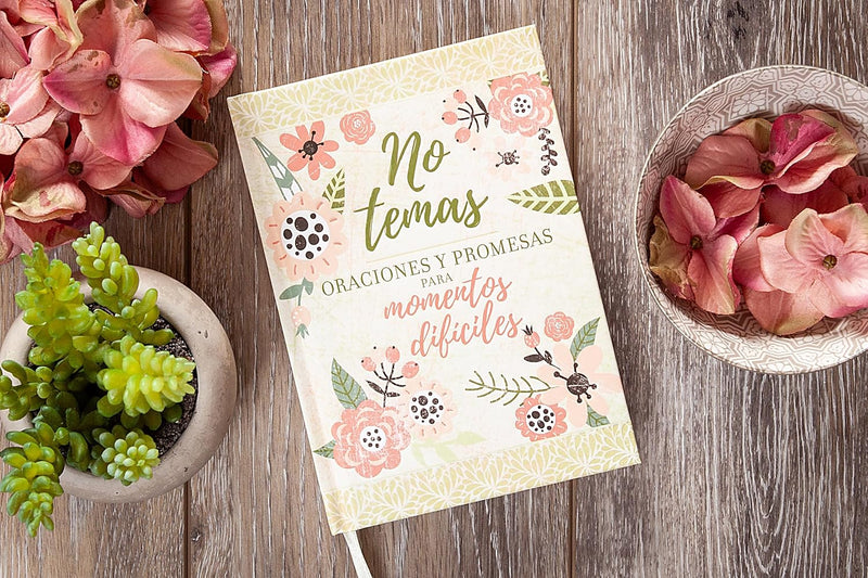 Cargue la imagen en el visor de la galería, No temas: Oraciones y promesas para momentos difíciles
