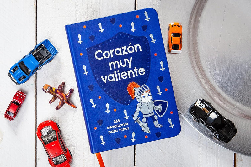 Cargue la imagen en el visor de la galería, Corazón muy valiente: Devocional de 365 días
