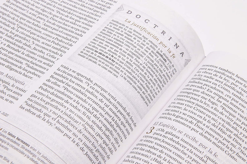 Cargue la imagen en el visor de la galería, Biblia de Estudio para Mujeres RVR 1960, tapa dura
