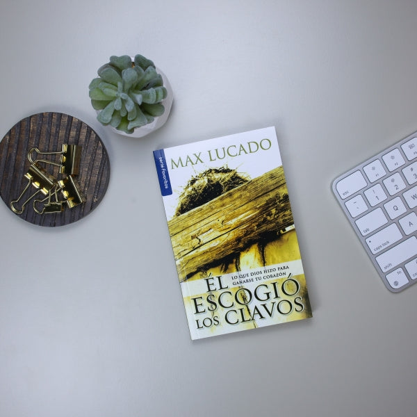 Cargue la imagen en el visor de la galería, Él escogió los clavos (Ed. Bolsillo)
