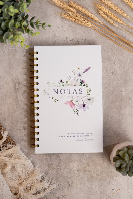 Libreta El poder de la mujer que ora: Una vida rendida al Espíritu