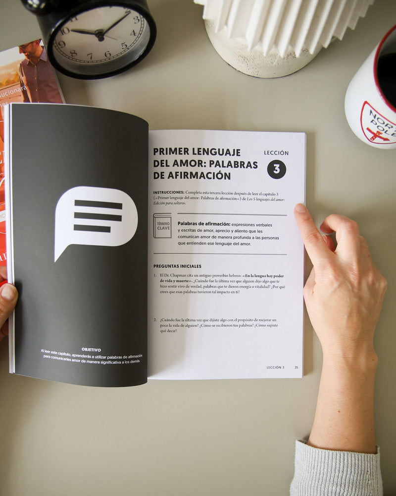 Cargue la imagen en el visor de la galería, Los 5 lenguajes del amor edición para solteros - Cuaderno de ejercicios
