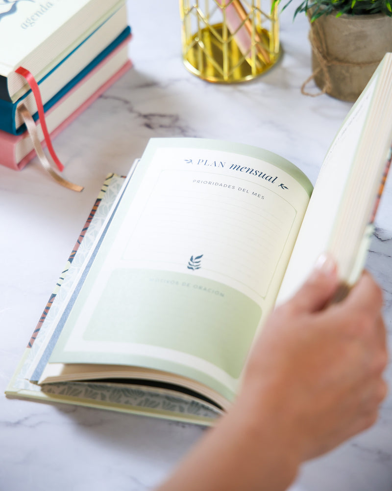 Cargue la imagen en el visor de la galería, Agendas 2026 Mujeres - Flores
