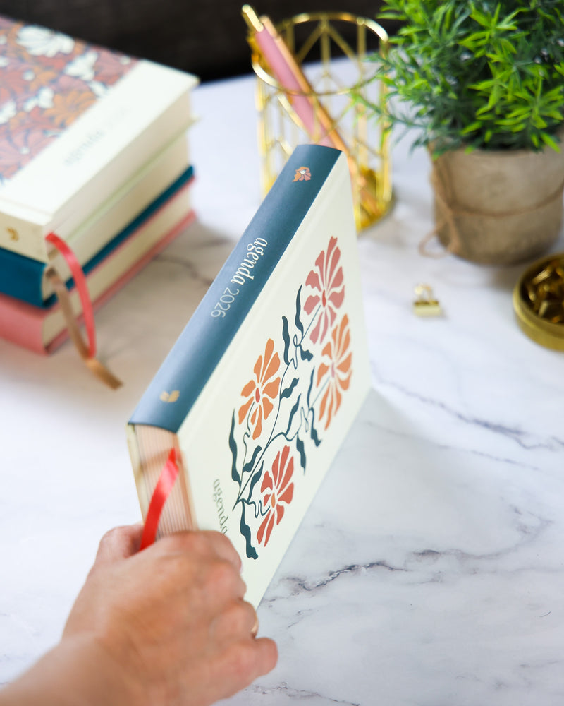 Cargue la imagen en el visor de la galería, Agendas 2026 Mujeres - Flores
