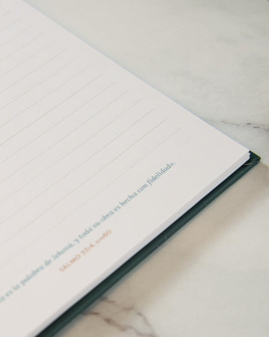 Libreta tapa dura verde Flor