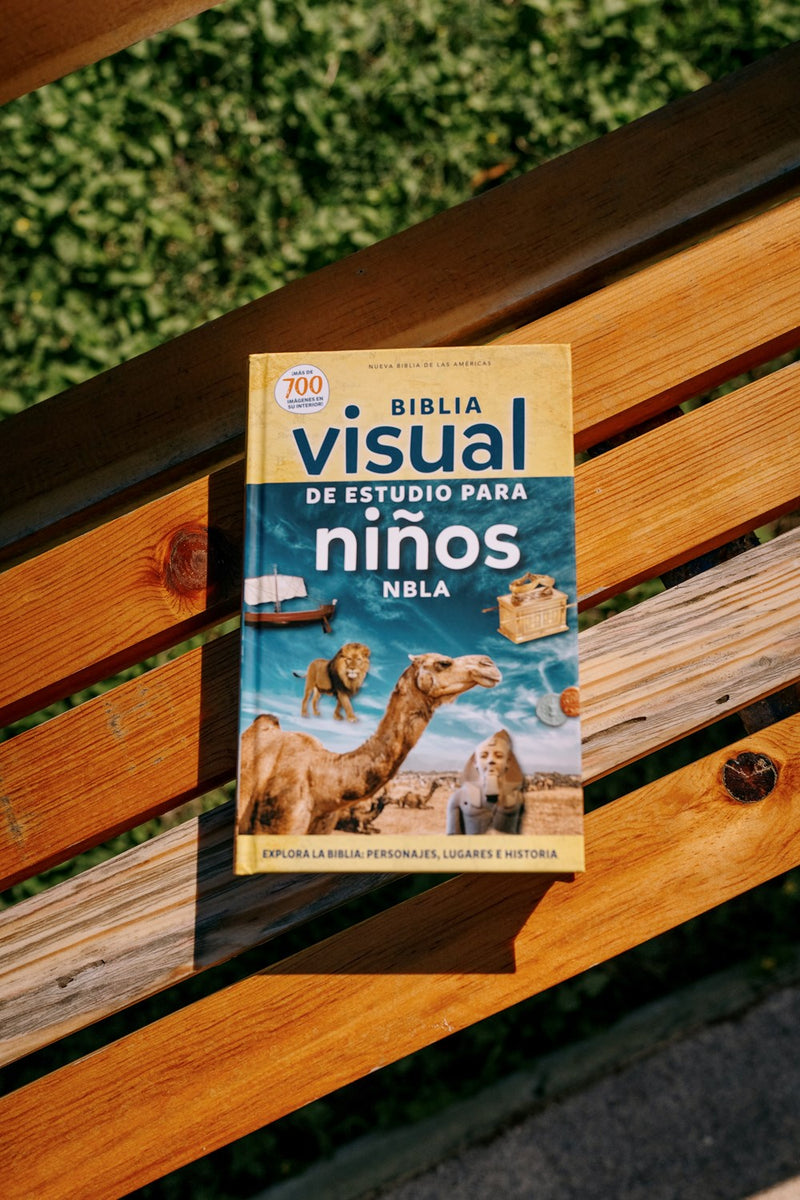 Cargue la imagen en el visor de la galería, Biblia visual de estudio NBLA para niños, Tapa Dura: Explora la Biblia: personajes, lugares e historia
