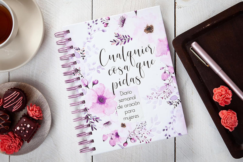 Cargue la imagen en el visor de la galería, Cualquier cosa que pidas - Diario devocional de oración semanal para mujeres

