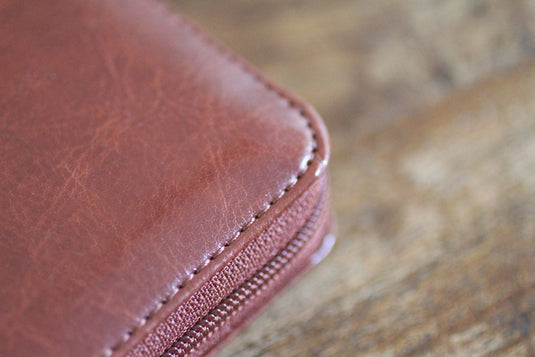 Biblia ultrafina RVR 1960, Tamaño Manual, Cierre zíper, Letra Grande, símil piel café