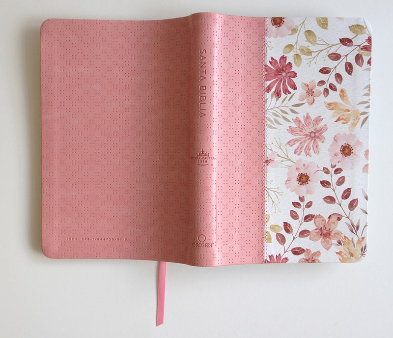 Cargue la imagen en el visor de la galería, Biblia ultrafina RVR 1960, Letra Grande, Tamaño Manual, imitación piel rosada con flores
