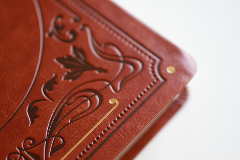Cargue la imagen en el visor de la galería, KJV Holy Bible, Giant Print,  Index, Brown Premium Imitation Leather (Biblia en inglés)
