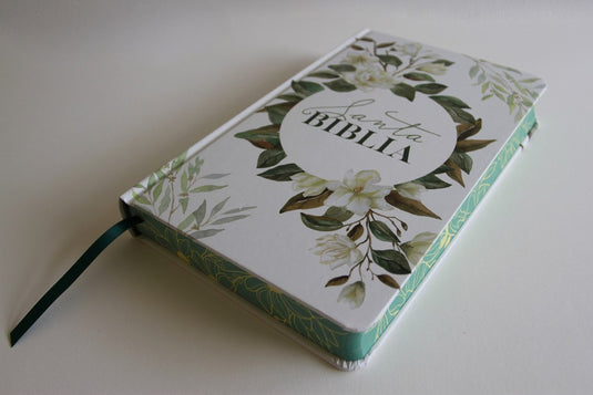 Biblia RVR 1960, Letra Grande, Tamaño Manual, tapa dura blanca flores