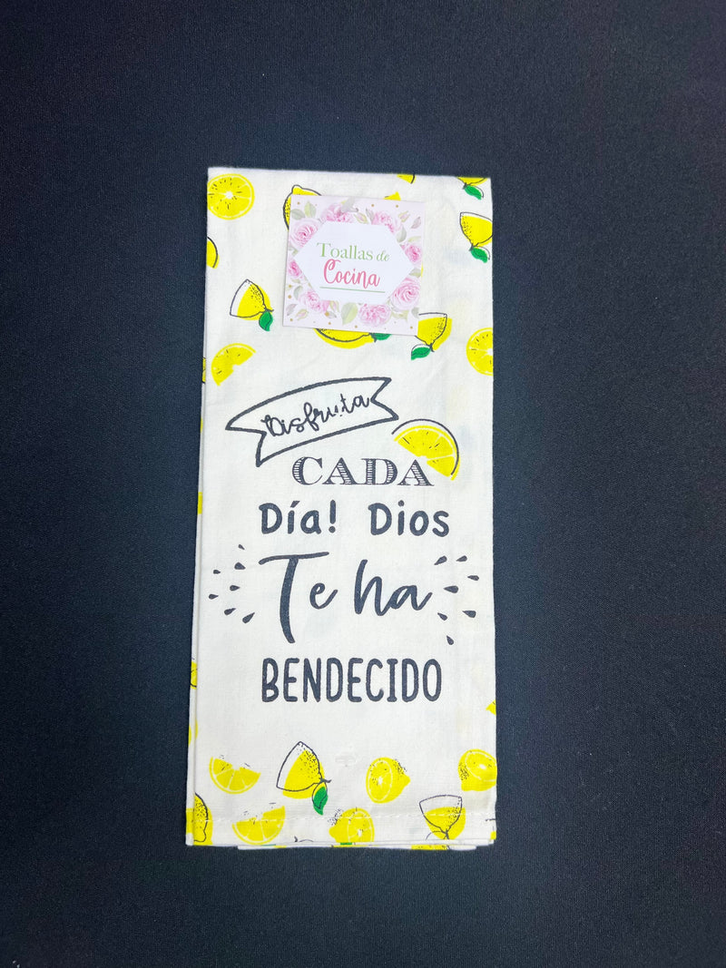 Cargue la imagen en el visor de la galería, Toalla de cocina &quot;Disfruta cada día Dios te ha Bendecido&quot;
