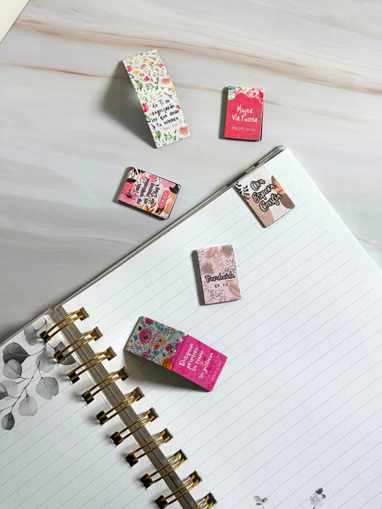 Marcadores de páginas magnéticos, floral