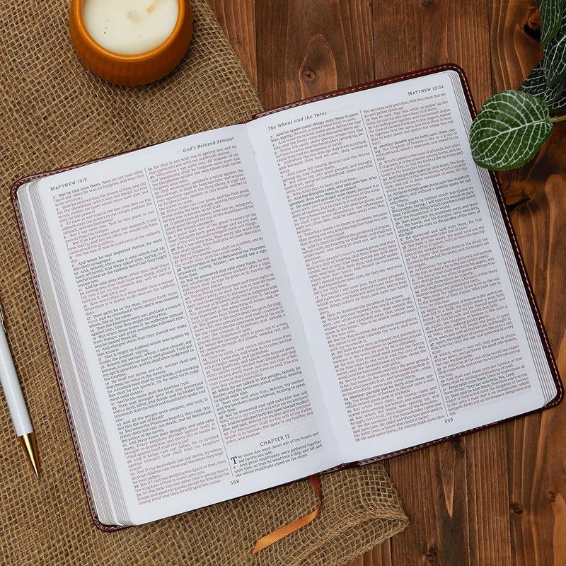 Cargue la imagen en el visor de la galería, KJV, Deluxe Gift Bible, Leathersoft, Teal, Red Letter, Comfort Print: Holy Bible, King James Version
