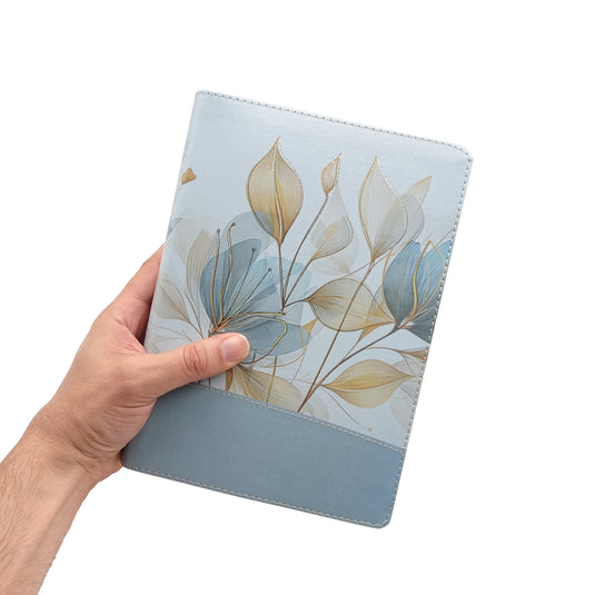 Biblia de la Mujer Conforme al Corazón de Dios RVR 1960, edición pétalos